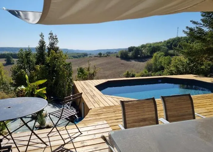 Avec Piscine Vue Sur Montcuq * Saint-Daunes